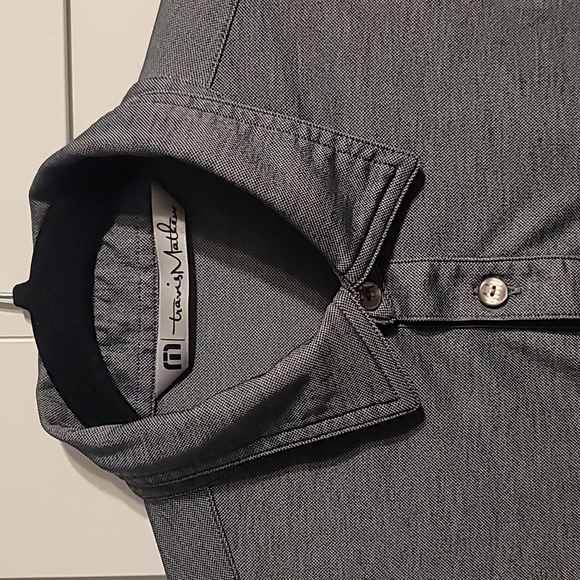 Travis Mathew Polo Shirt Mens Small Gray Short Sleeve Logo Golf Casual Outdoors - Picture 2 of 10